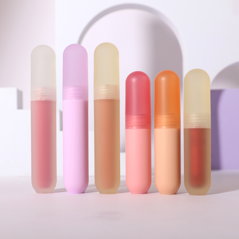 Long Wear Lightweight Lip Gloss