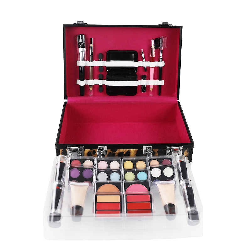 eyeshadow lipstick for makeup artists (6)